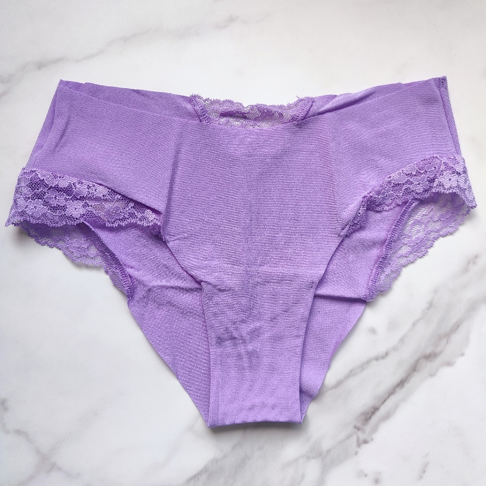NWT VICTORIA'S SECRET NO-SHOW LACE-TRIM CHEEKY PANTY IN PURPLE PARADISE SIZE SMA